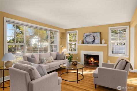 13703 Palatine Avenue N Seattle WA 98133