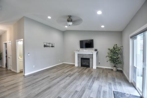 701 Myers Street SE Rainier WA 98576