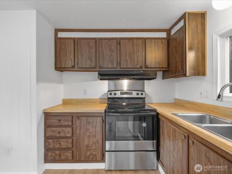 11510 E Riverside Drive Bothell WA 98011
