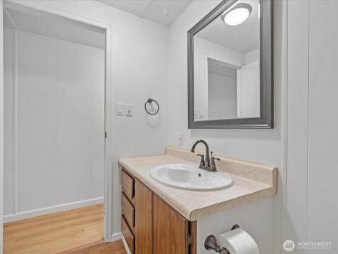 11510 E Riverside Drive Bothell WA 98011