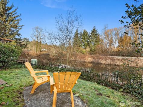 11510 E Riverside Drive Bothell WA 98011