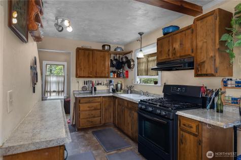 1233 W Birch Street Shelton WA 98584