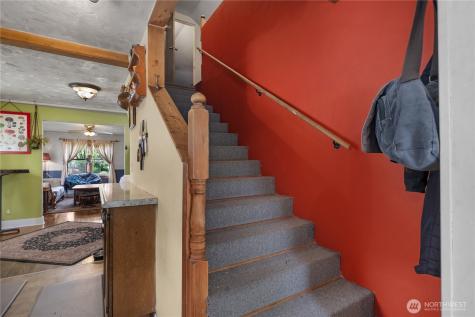 1233 W Birch Street Shelton WA 98584