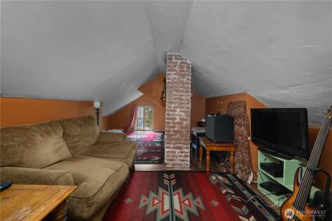 1233 W Birch Street Shelton WA 98584