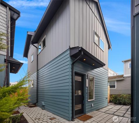 1434 22nd Seattle WA 98122