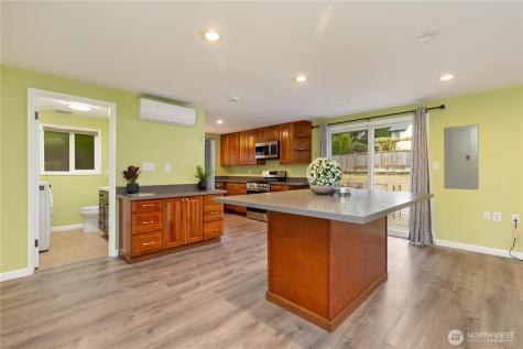 1520 143rd Avenue SE Bellevue WA 98007