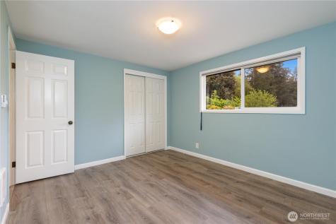 1520 143rd Avenue SE Bellevue WA 98007
