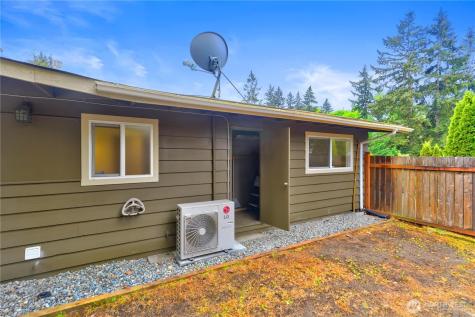 1520 143rd Avenue SE Bellevue WA 98007
