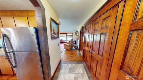 725 Okoma Drive Omak WA 98841