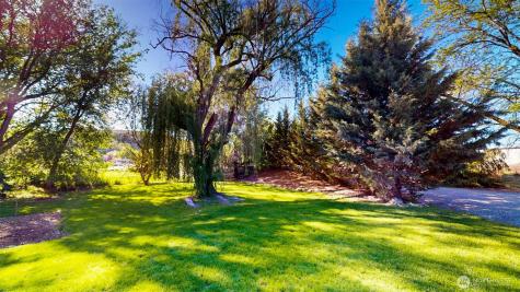725 Okoma Drive Omak WA 98841