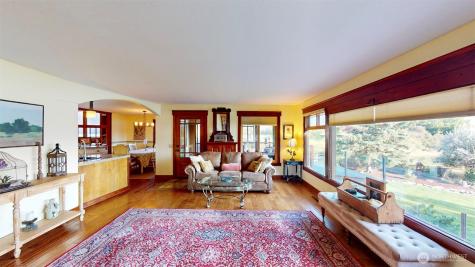 725 Okoma Drive Omak WA 98841