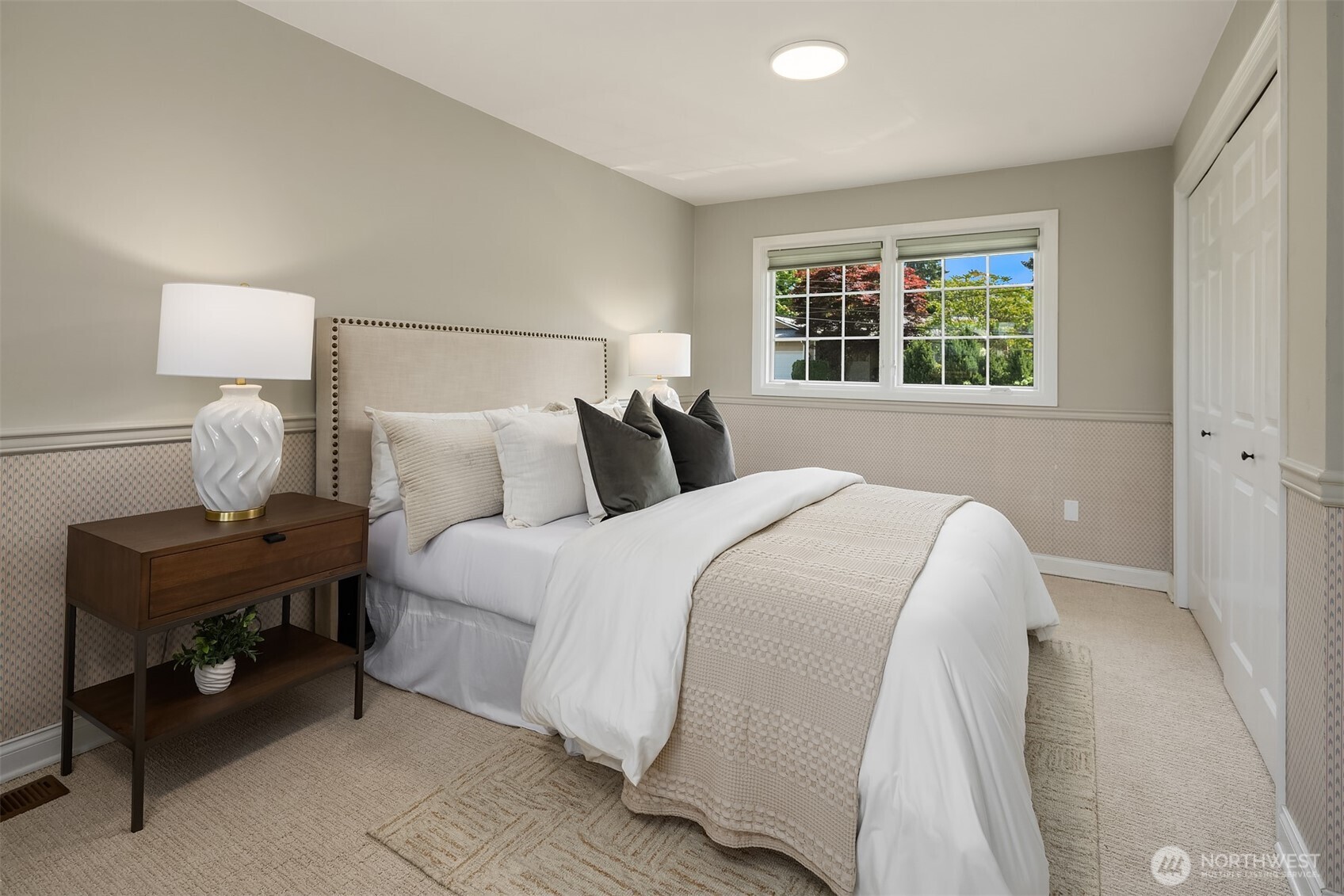 621 128th Avenue SE Bellevue WA 98005