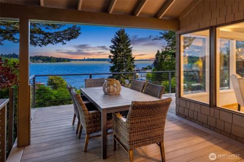 8625 NE Juanita Drive Kirkland WA 98034