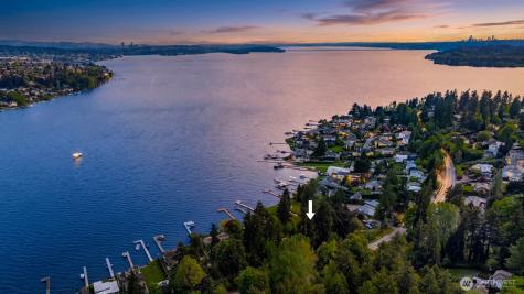 8625 NE Juanita Drive Kirkland WA 98034