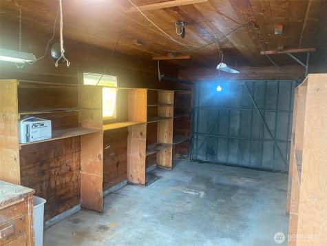 224 W Apple Street Omak WA 98841