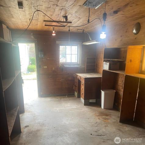 224 W Apple Street Omak WA 98841