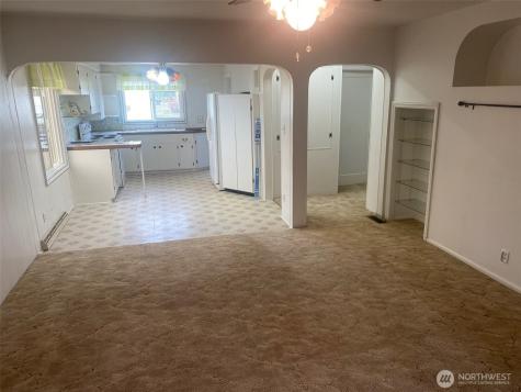 224 W Apple Street Omak WA 98841