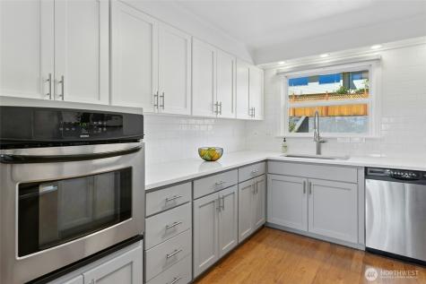 17154 NE 5th Street Bellevue WA 98008