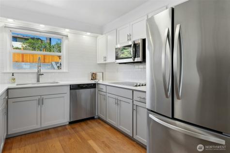 17154 NE 5th Street Bellevue WA 98008