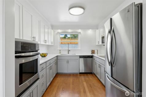 17154 NE 5th Street Bellevue WA 98008