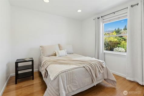 17154 NE 5th Street Bellevue WA 98008