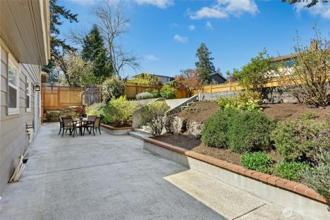 17154 NE 5th Street Bellevue WA 98008