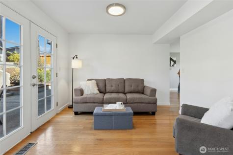 17154 NE 5th Street Bellevue WA 98008