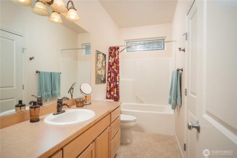 1611 E Canterbury Drive Ellensburg WA 98926