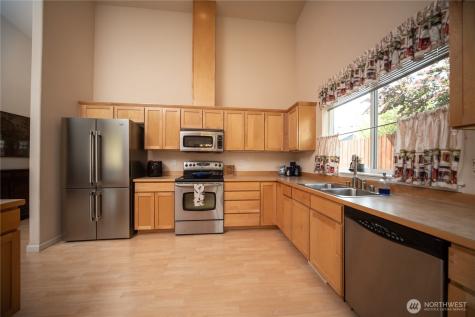 1611 E Canterbury Drive Ellensburg WA 98926