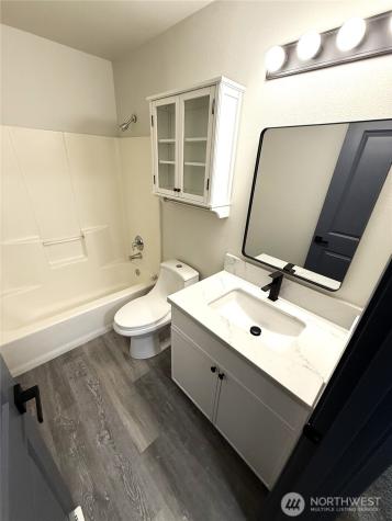 15323 31 Avenue W Lynnwood WA 98087