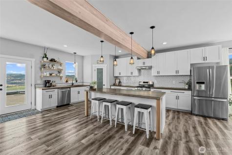 842 Valley Westside Road Colville WA 99114