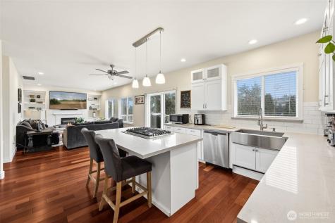 3630 Spyglass Drive NE Tacoma WA 98422