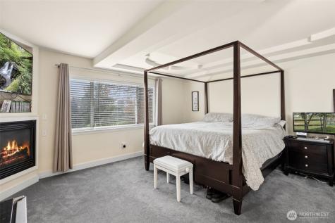 3630 Spyglass Drive NE Tacoma WA 98422