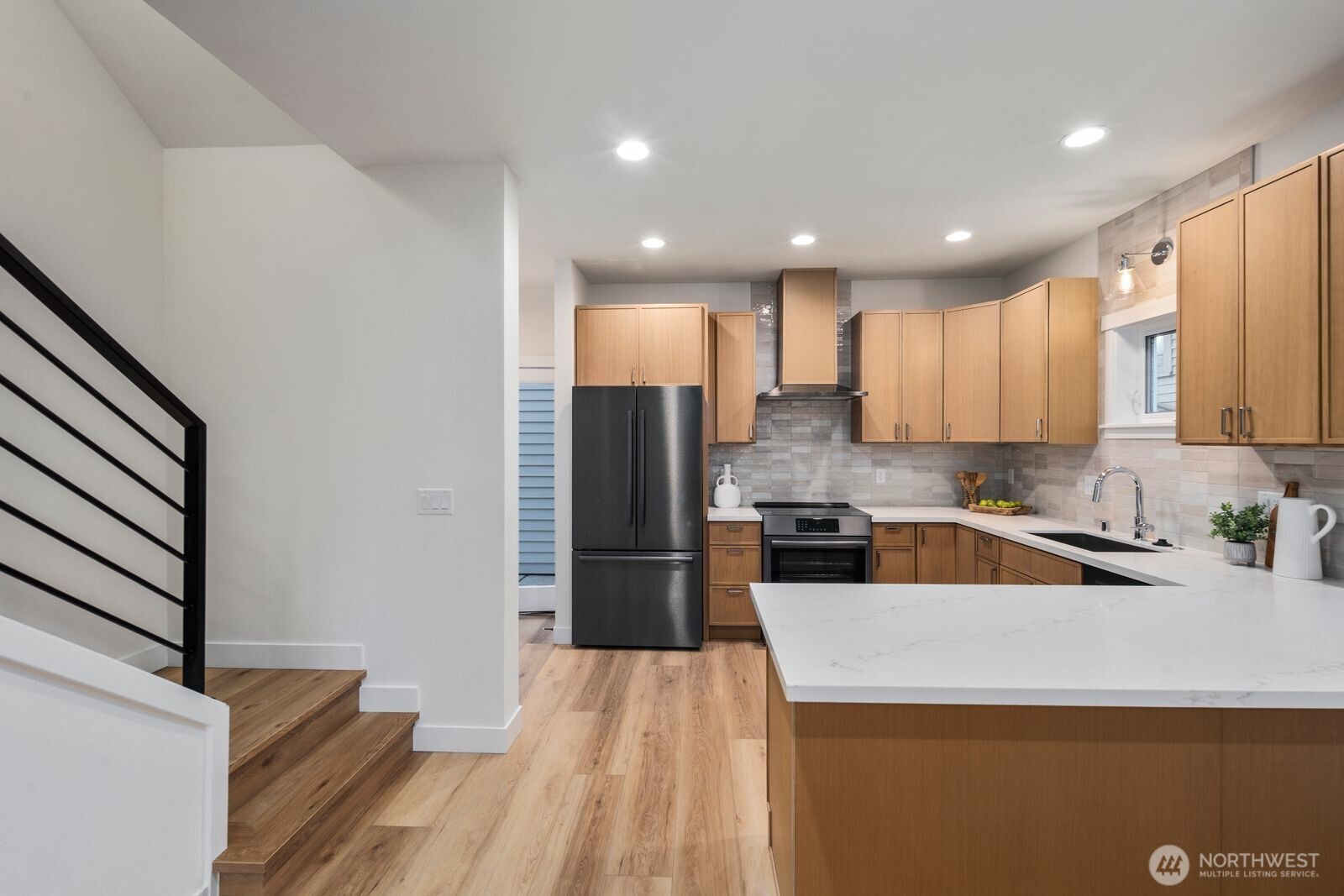 1004 N 48th Street Seattle WA 98103
