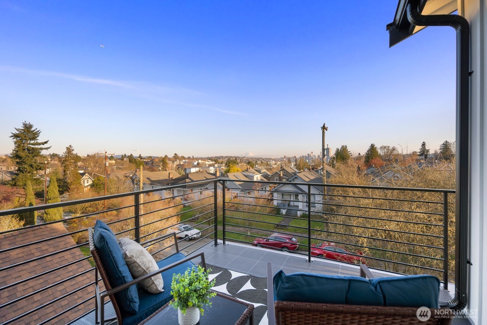 1004 N 48th Street Seattle WA 98103