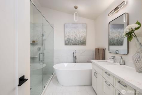 1004 N 48th Street Seattle WA 98103