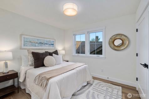 1004 N 48th Street Seattle WA 98103
