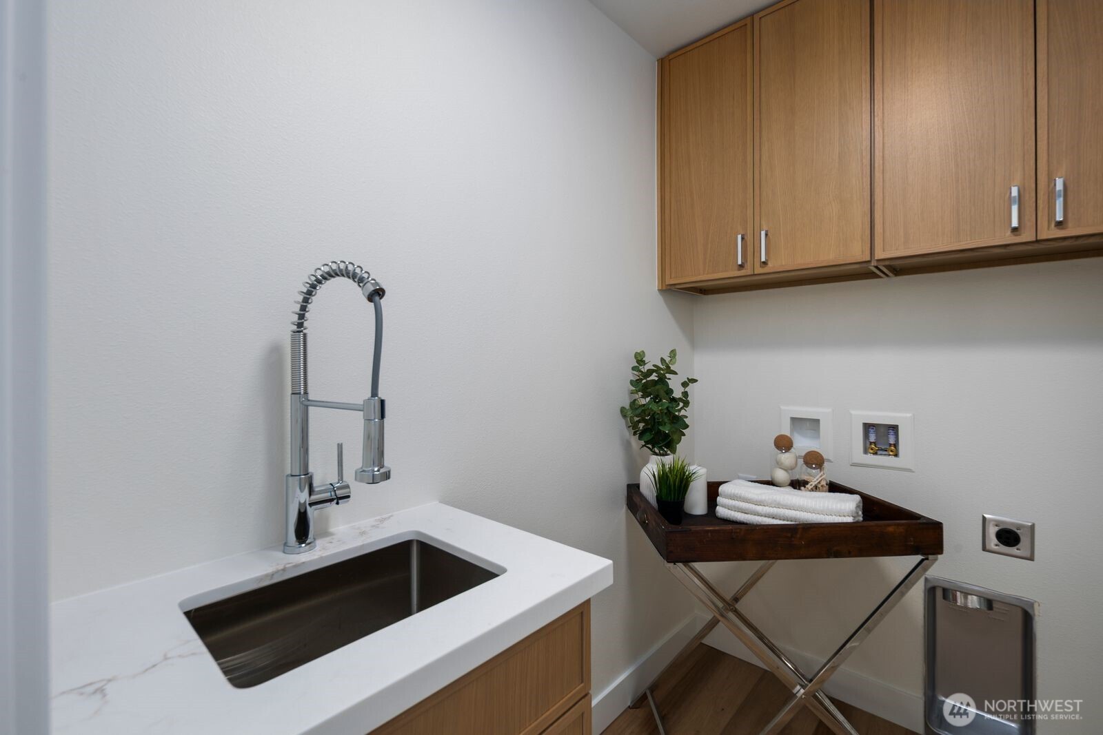 1004 N 48th Street Seattle WA 98103