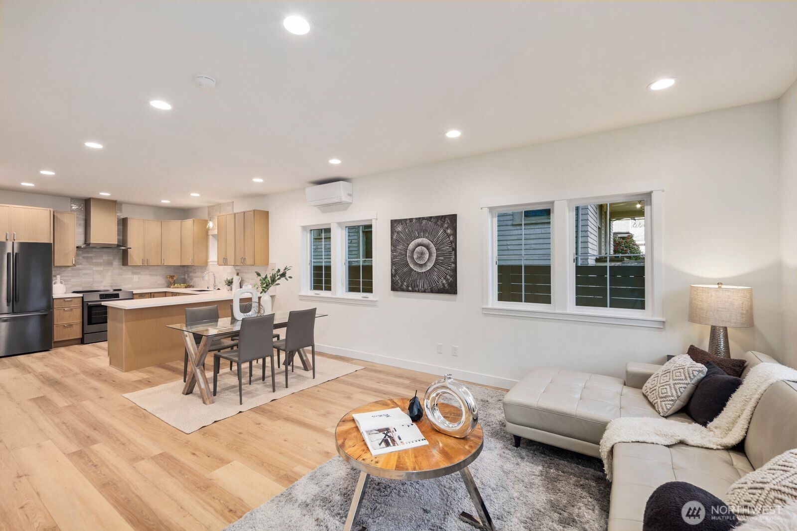 1004 N 48th Street Seattle WA 98103