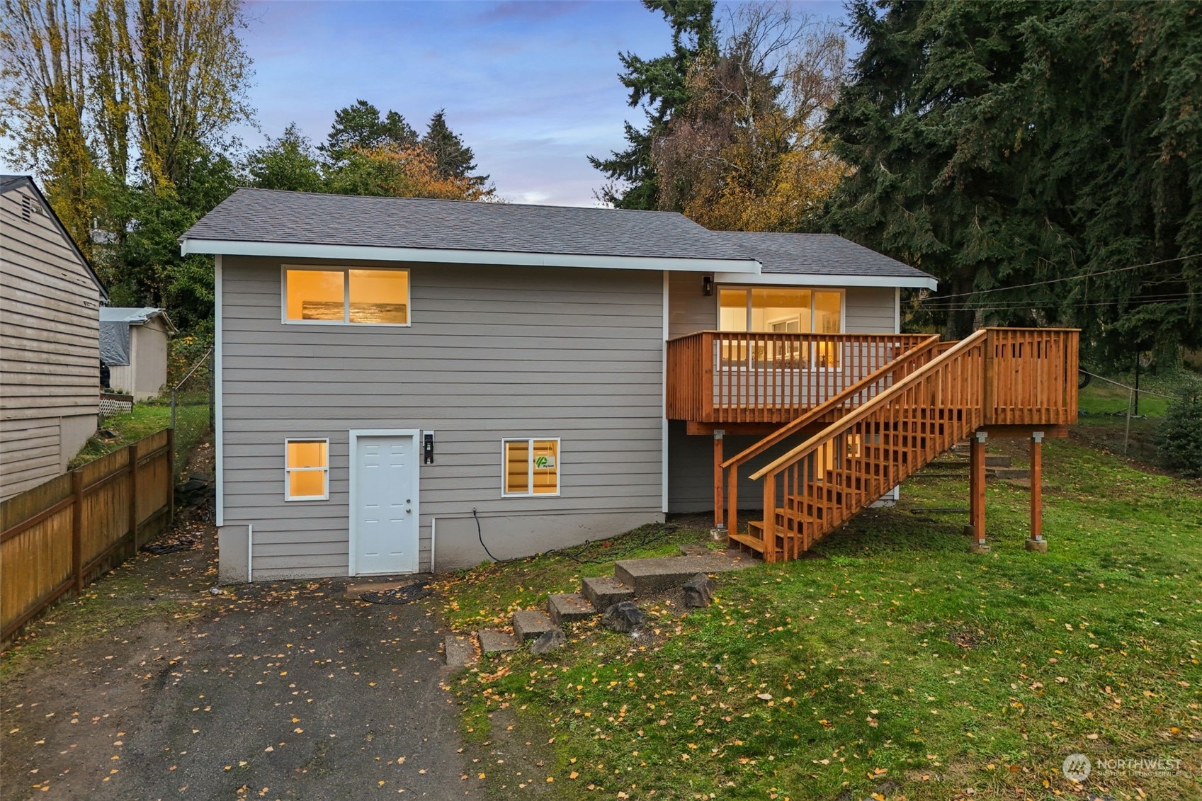 30610 8th Avenue SW Federal Way WA 98023