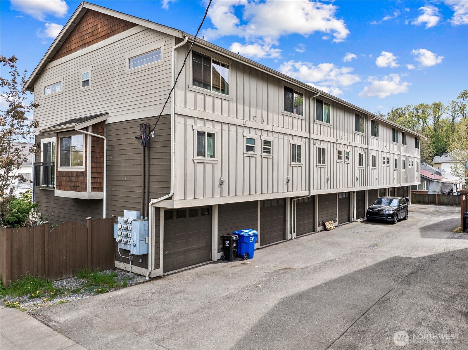9011 46th Avenue S Seattle WA 98118