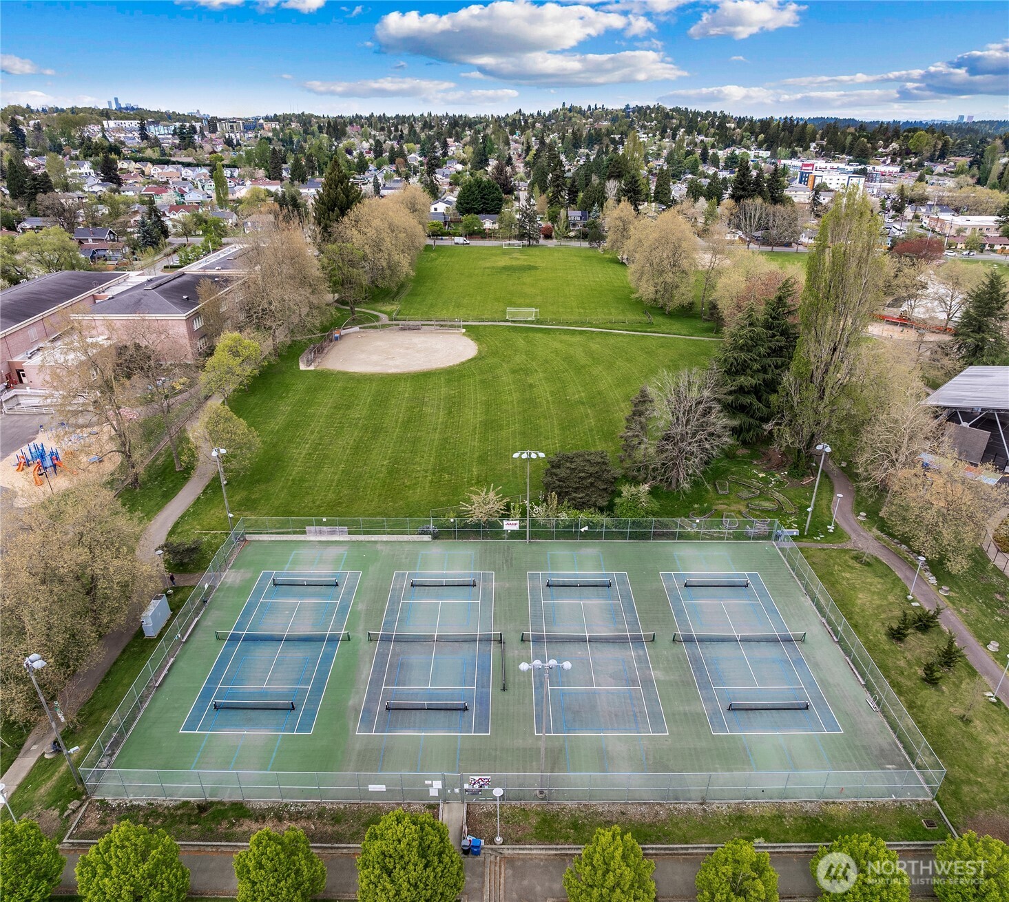 9011 46th Avenue S Seattle WA 98118