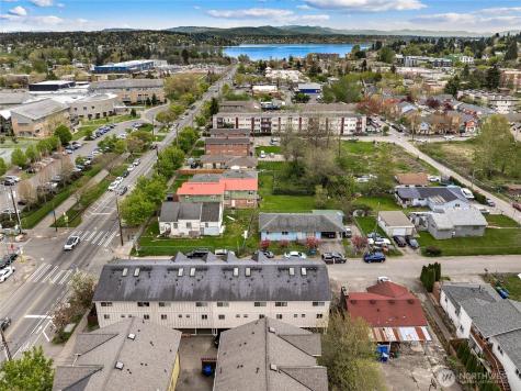 9011 46th Avenue S Seattle WA 98118