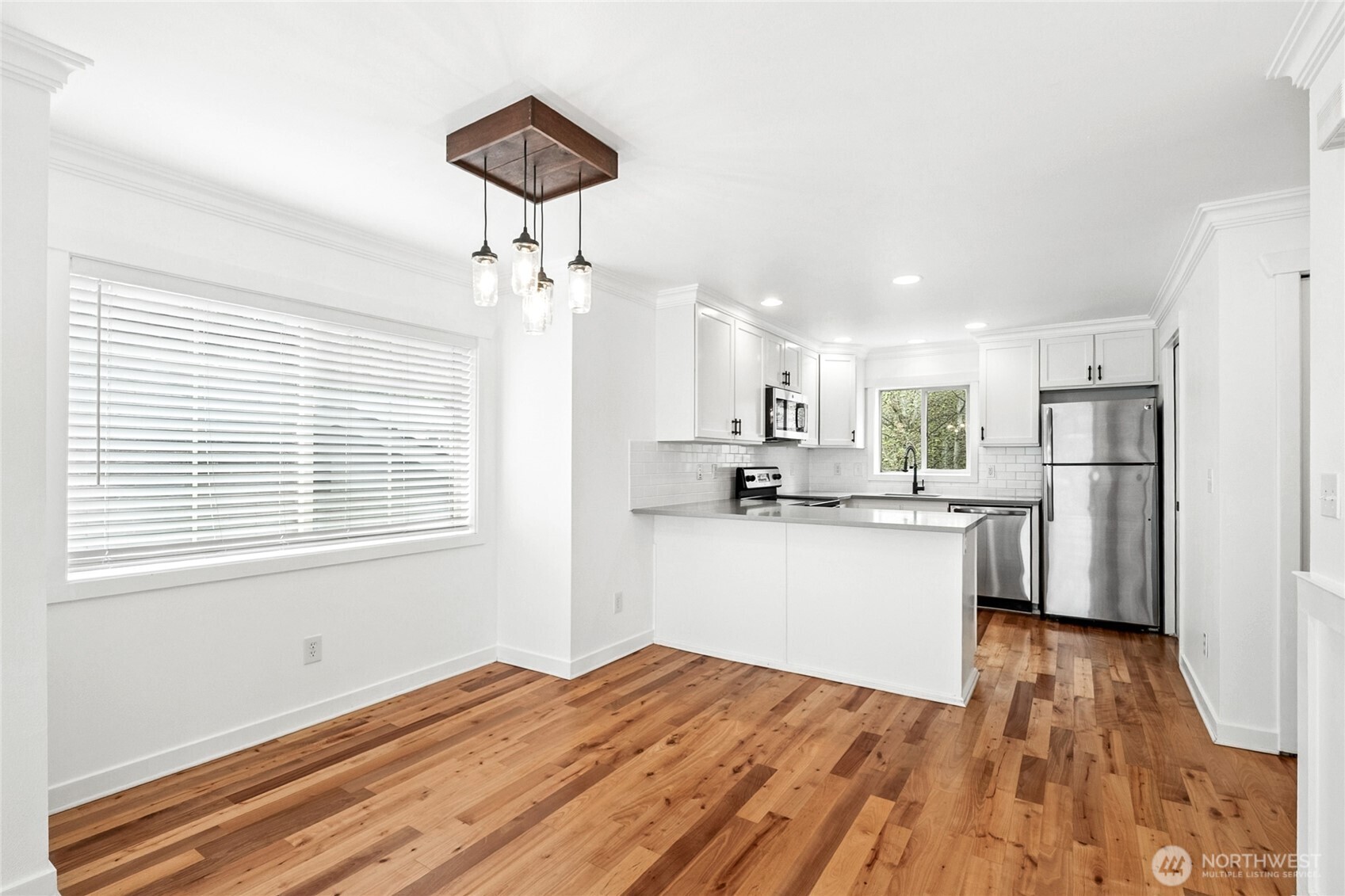9011 46th Avenue S Seattle WA 98118