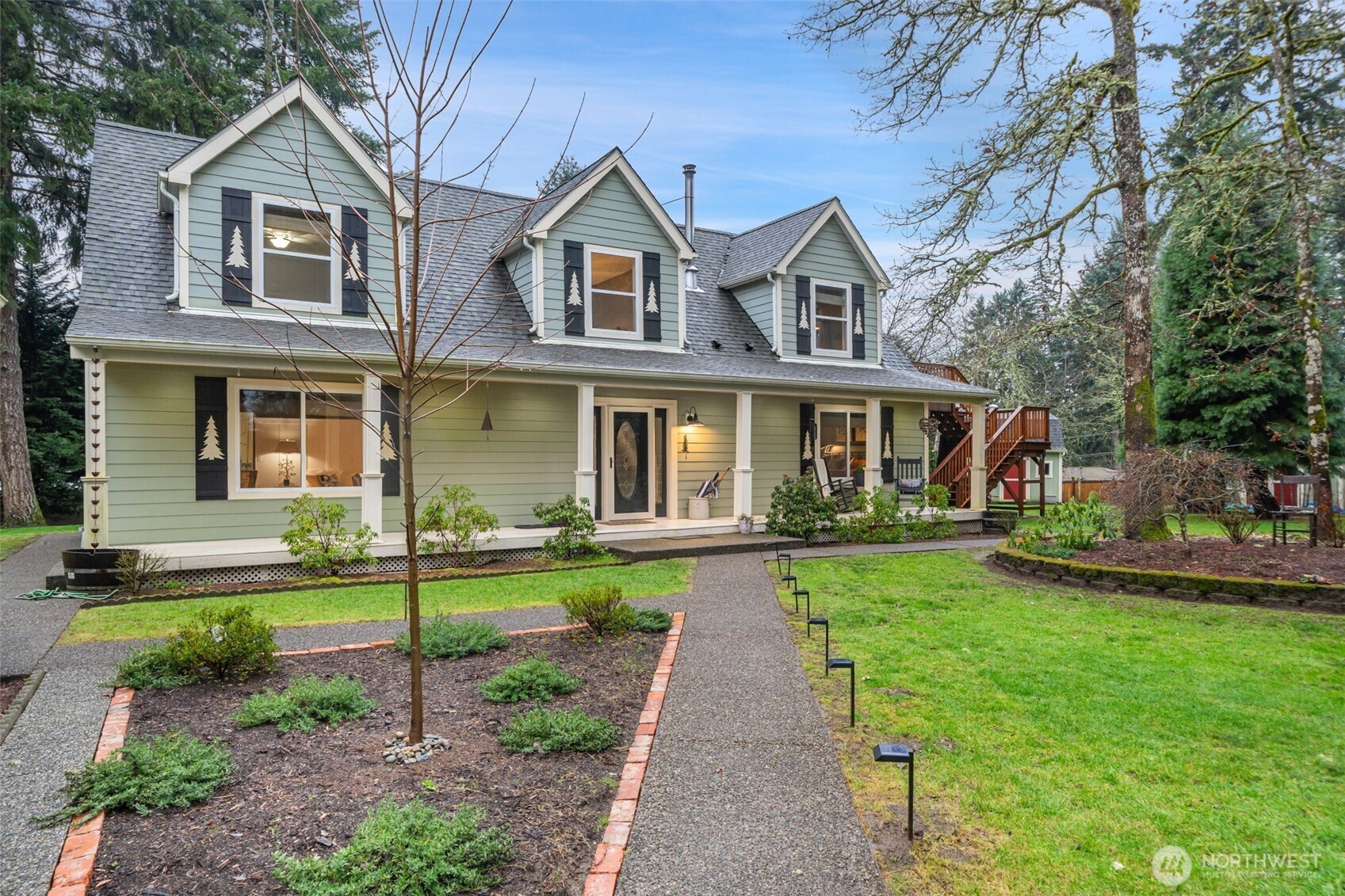 603 School Street SE Lacey WA 98503