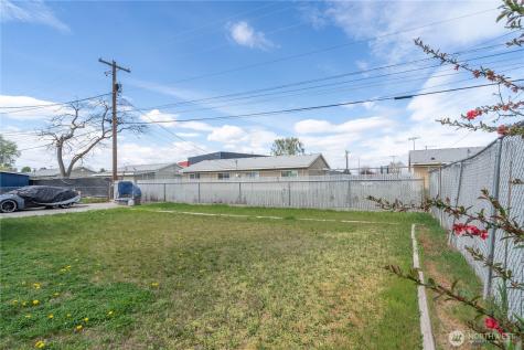 2614 W Texas Street Moses Lake WA 98837