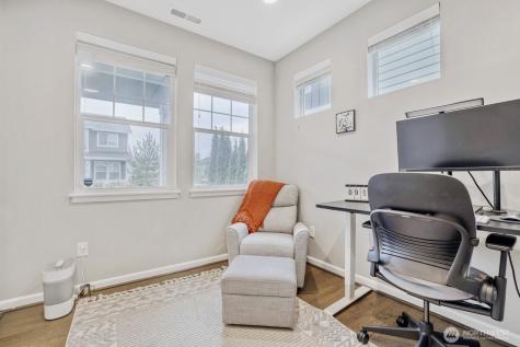 3008 47th Street SE Everett WA 98203