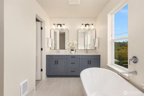 17 Beargrass Lane NE Poulsbo WA 98370