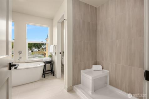 17 Beargrass Lane NE Poulsbo WA 98370