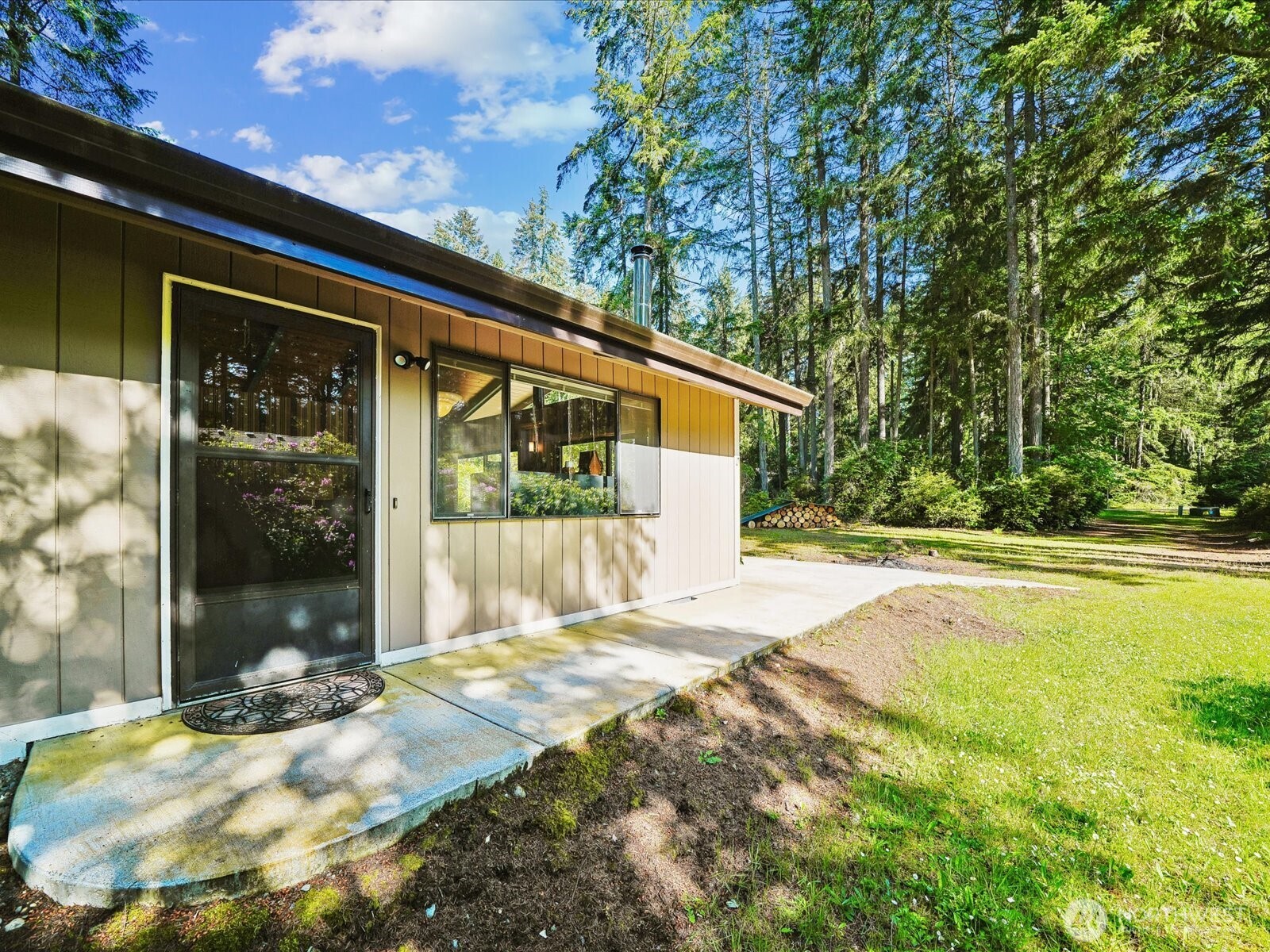 11104 Leschi Circle Anderson Island WA 98303